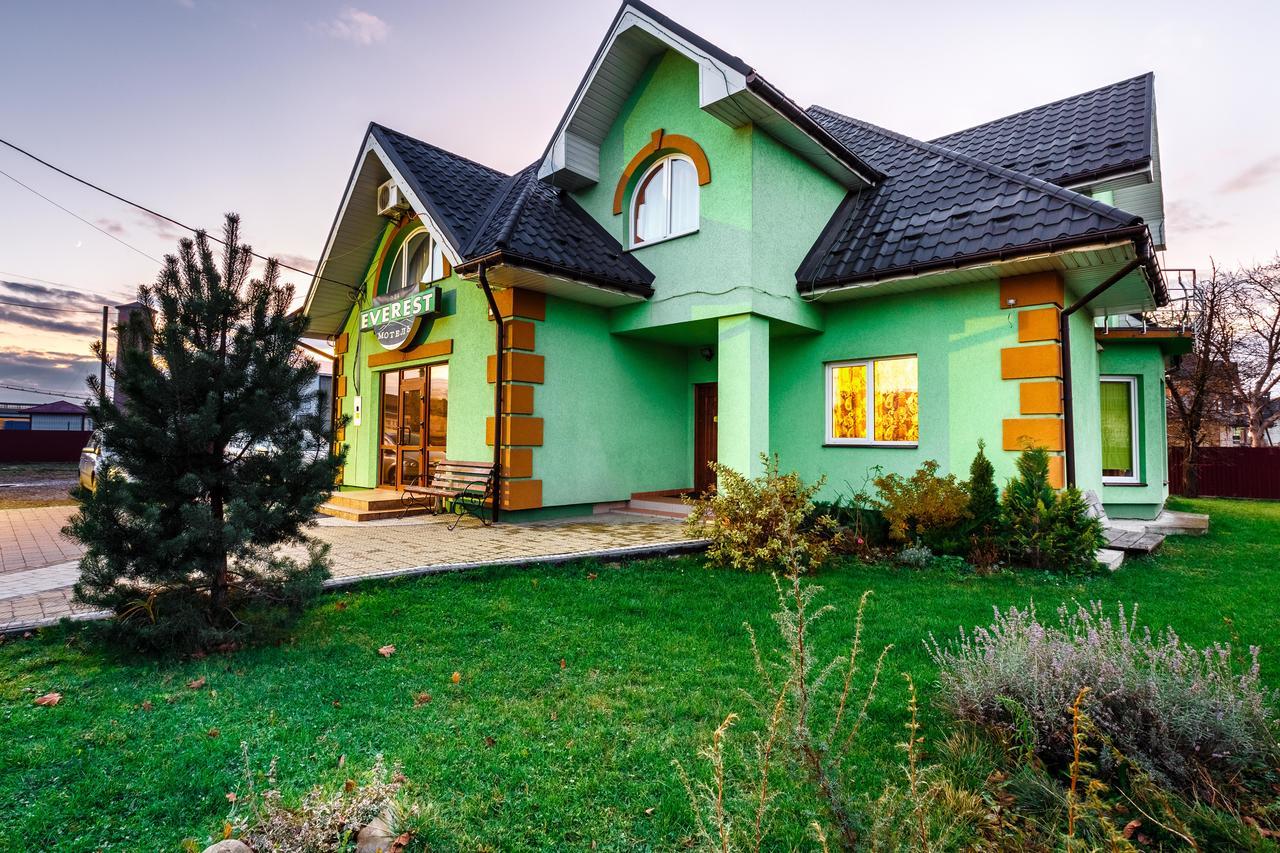 Everest Ivano-Frankivsk Extérieur photo