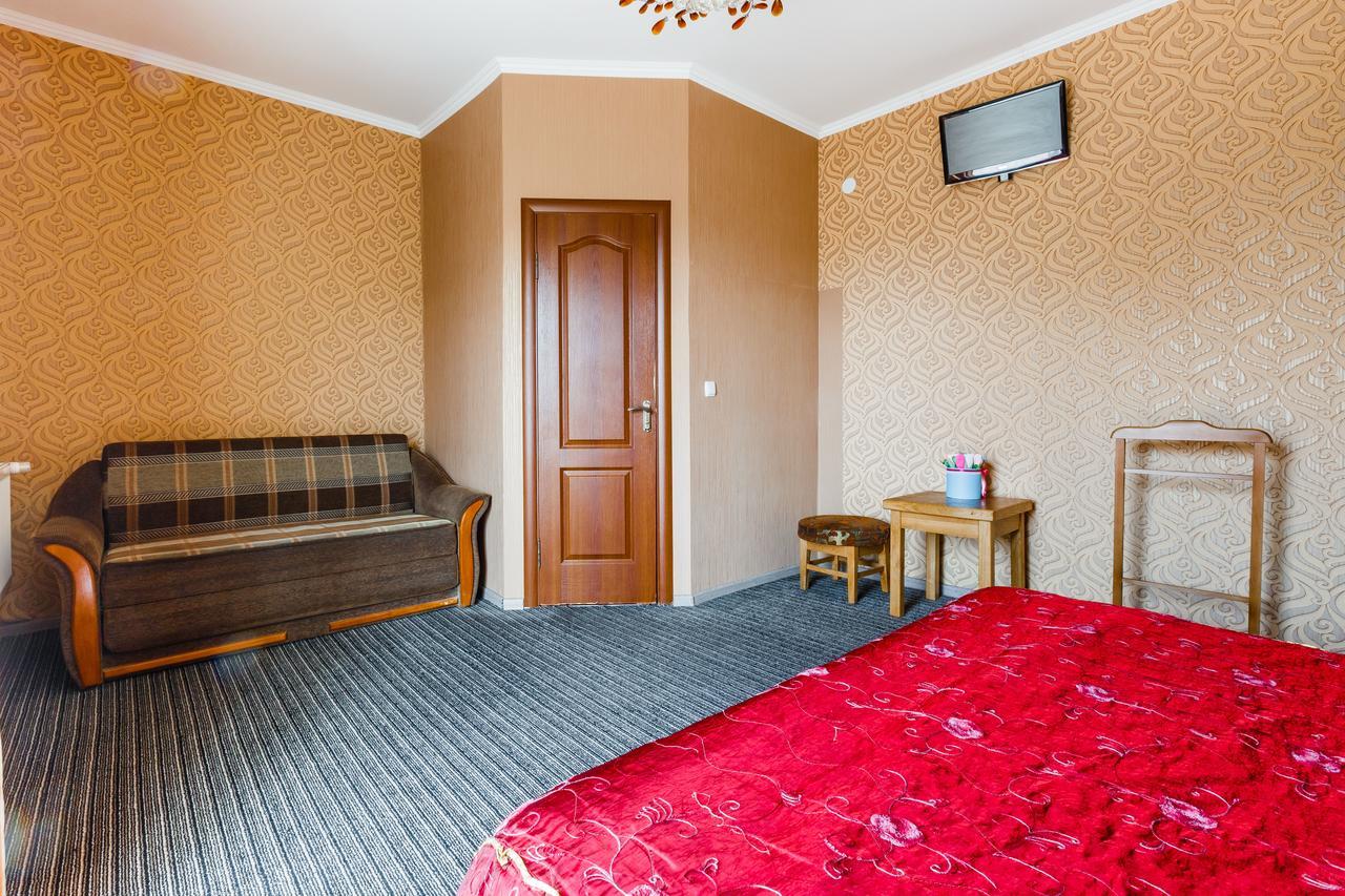 Everest Ivano-Frankivsk Extérieur photo